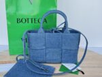 Bottega Arco Tote-25x16x8CM