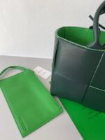 Bottega Arco Tote-30x20x11.5CM - Image 4