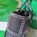Bottega Arco Tote-30x20x11.5CM - Image 4