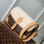 Louis Vuitton Diane Handbags-25*9*15CM
