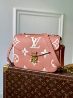 Louis Vuitton Pochette Metis Handbags-25*19*7CM