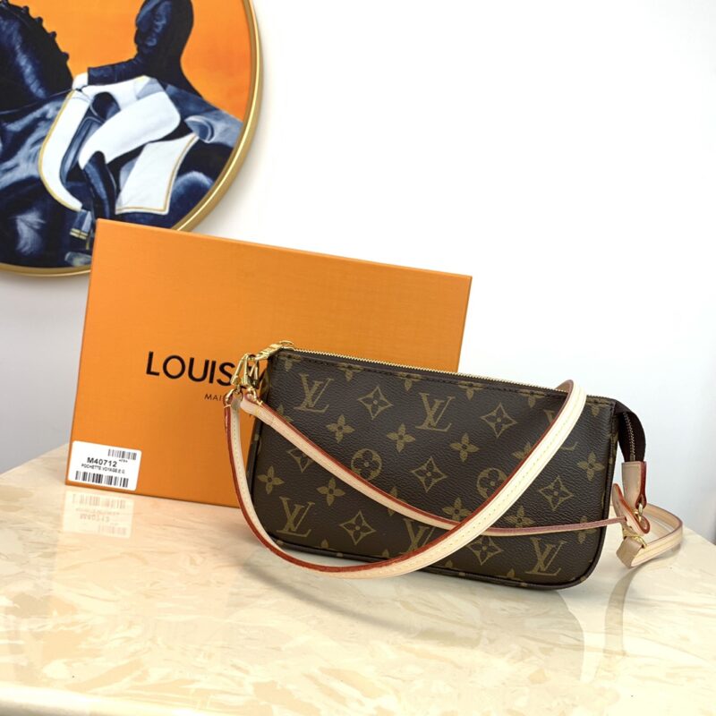 Louis Vuitton Pochette Accessoires-21*13*3CM - Image 9