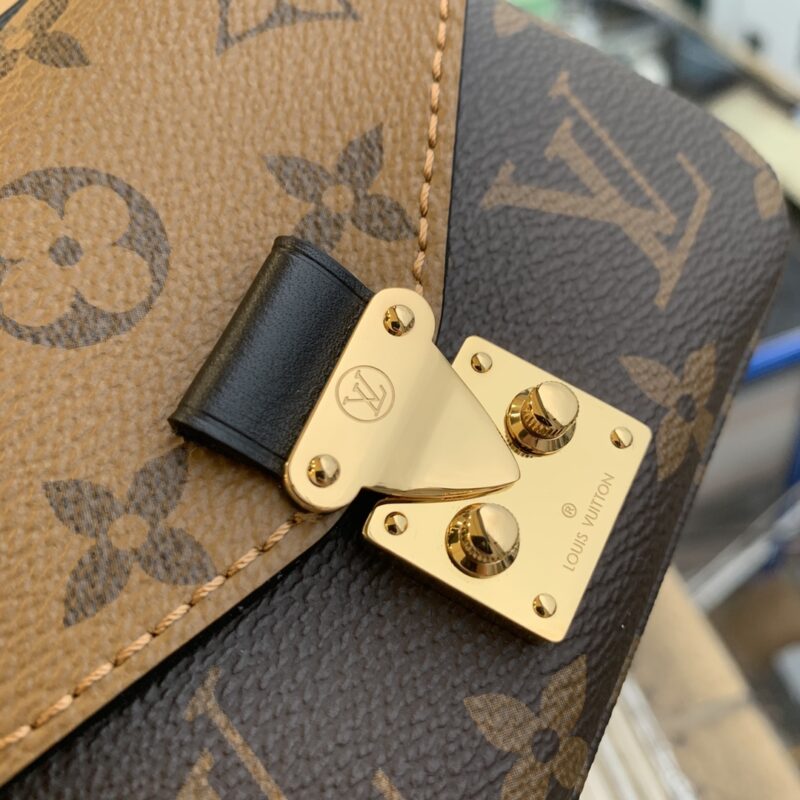 Louis Vuitton Micro Metis Handbags-14*11* 3.5 CM - Image 3