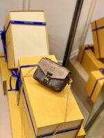 Louis Vuitton Micro Metis Handbags-14*11* 3.5 CM