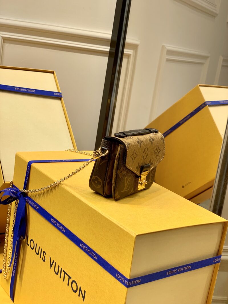 Louis Vuitton Micro Metis Handbags-14*11* 3.5 CM - Image 8