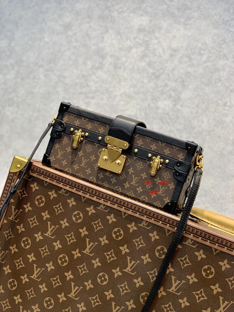 Louis Vuitton Petite Malle East West-27*12*6.5CM - Image 2