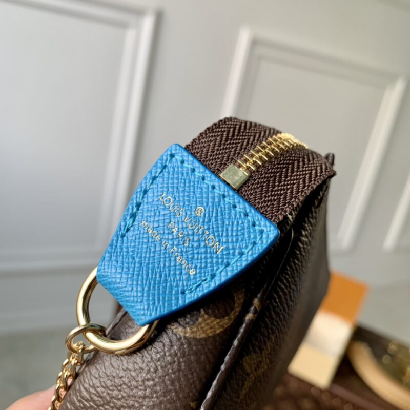 Louis Vuitton Mini Pochette Accessoires-15*9.5*3CM - Image 6