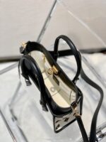 Louis Vuitton On My Side Tote Bag-25*20*12CM - Image 9