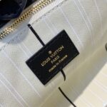 Louis Vuitton On My Side Tote Bag-25*20*12CM - Image 8