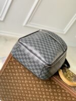 Louis Vuitton Michael Damier Infini Onyx Backpsck-29*42*13CM - Image 9