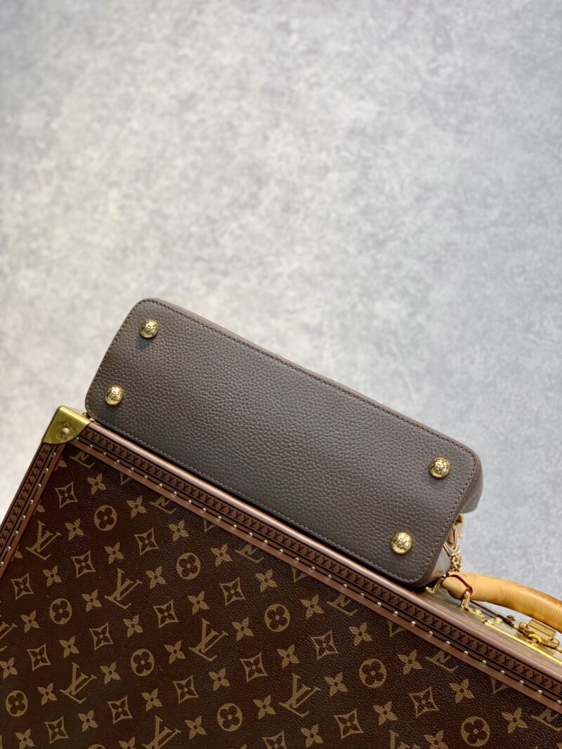 Louis Vuitton Capucines Bag-31.5*20*11CM - Image 9