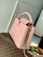 Louis Vuitton Capucines Bag-31.5*20*11CM - Image 3