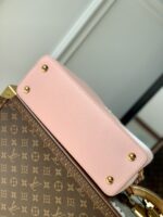 Louis Vuitton Capucines Bag-31.5*20*11CM - Image 6