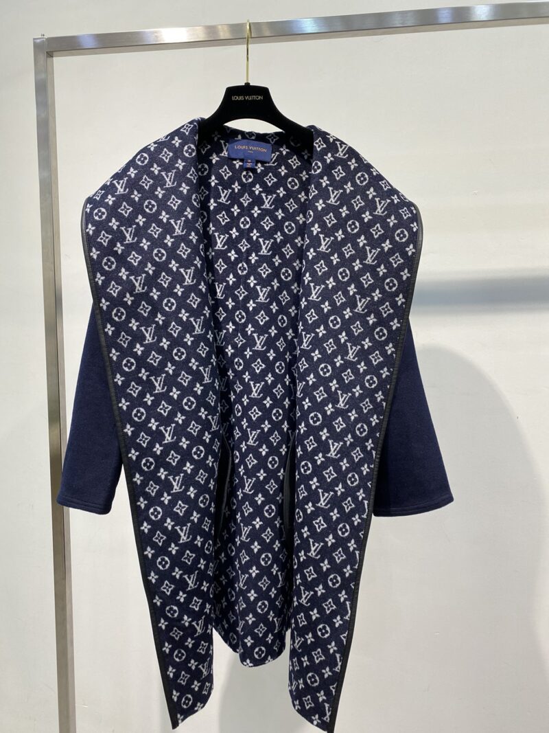 Ch@nel 2022 New Autumn/Winter Coat - Image 3