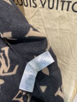 Ch@nel 2022 New Autumn/Winter Coat - Image 3