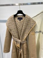 Ch@nel 2022 New Autumn/Winter Coat - Image 5