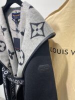 Ch@nel 2022 New Autumn/Winter Coat - Image 7