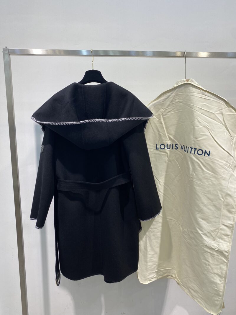 Ch@nel 2022 New Autumn/Winter Coat - Image 3