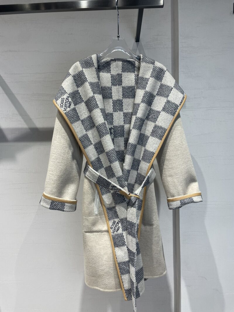 Ch@nel 2022 New Autumn/Winter Coat - Image 7