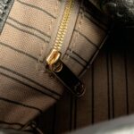 Louis Vuitton Artsy HandBag-Black-47*32*22CM - Image 8