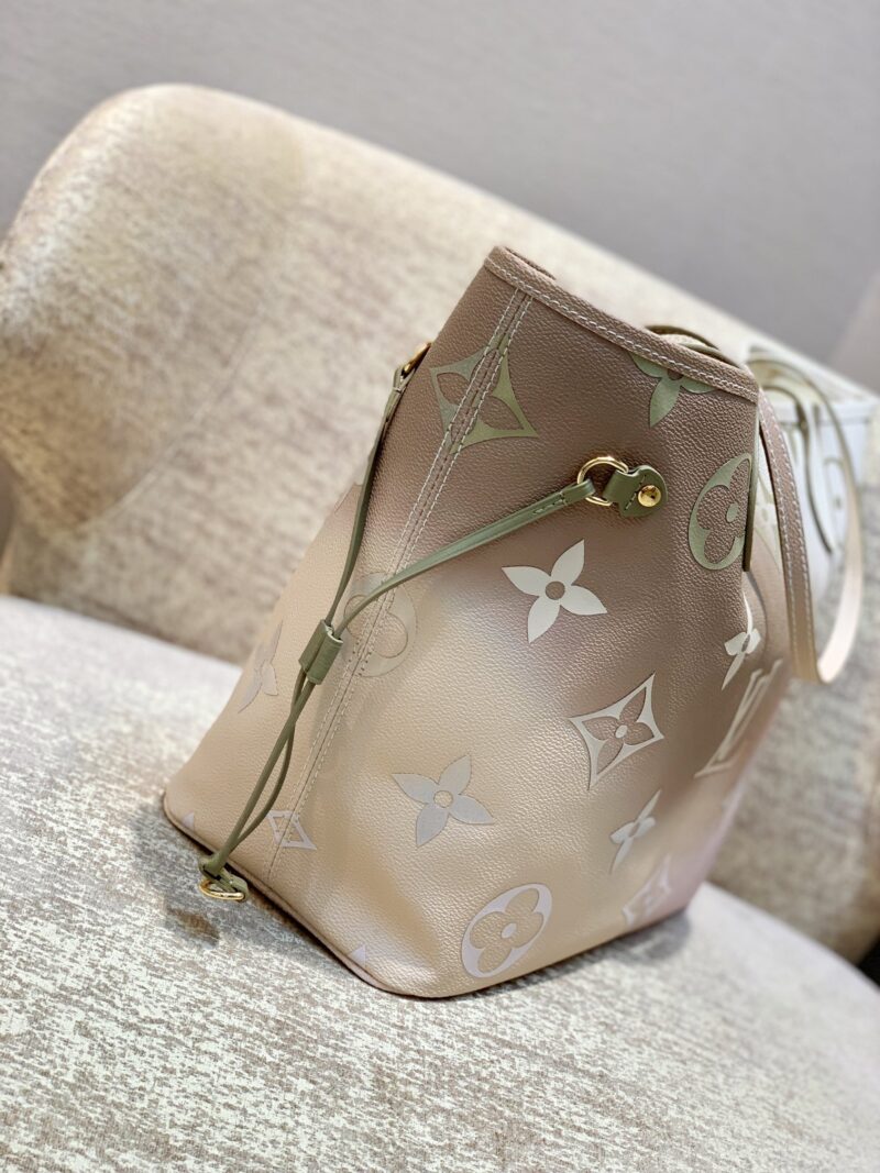 Louis Vuitton Neverfull M46102-32*29*17CM - Image 4