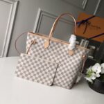 Louis Vuitton Neverfull MM (Beige Inside) -32*29*17CM
