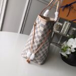 Louis Vuitton Neverfull MM (Beige Inside) -32*29*17CM - Image 3