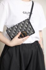 Diro Oblique 30 Montaigne-19*12.*4CM - Image 3