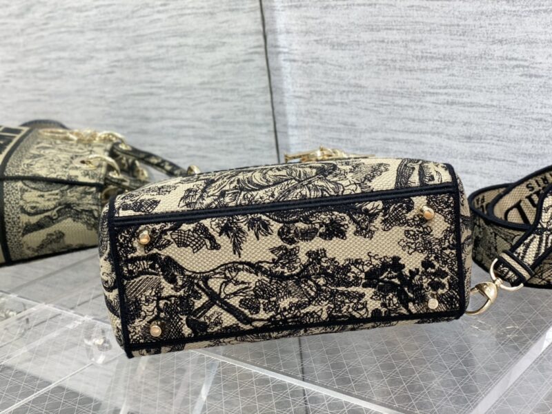 Lady Diro Handle Bag-24CM - Image 7