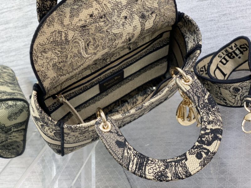 Lady Diro Handle Bag-24CM - Image 8