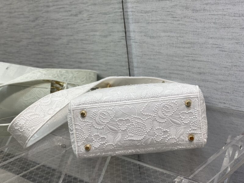 Lady Diro Handle Bag-24CM - Image 7