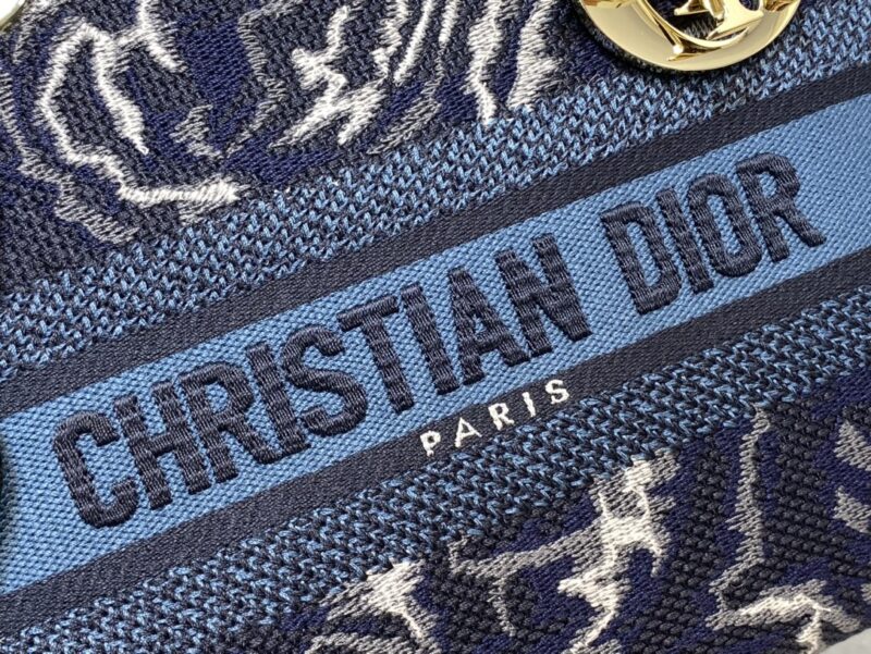 Lady Diro Handle Bag-24CM - Image 4