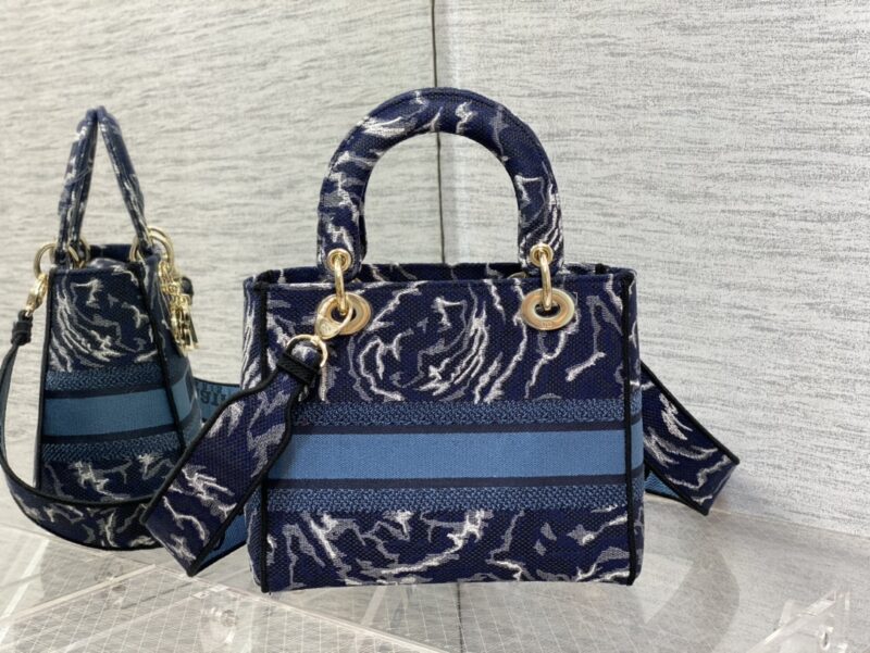 Lady Diro Handle Bag-24CM - Image 6