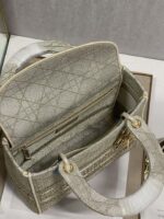 Lady Diro Handle Bag-24CM - Image 8