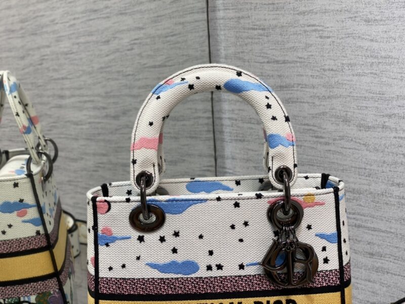 Lady Diro Handle Bag-24CM - Image 3