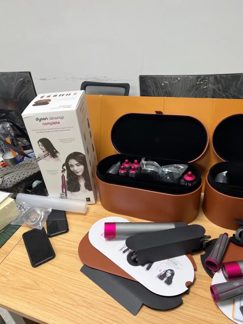 Dyson Curling Iron - Image 3