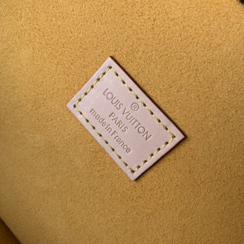 Louis Vuitton Jewelry Box-24*13*17CM - Image 9