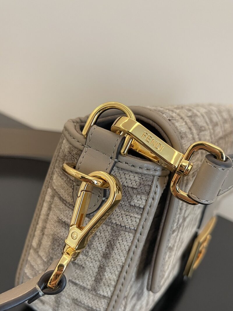 FendI Baguette Bag-26x14x4CM - Image 5