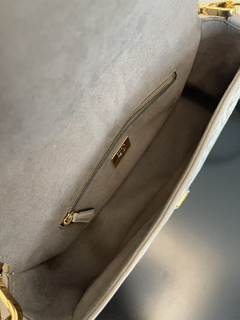 FendI Baguette Bag-26x14x4CM - Image 8