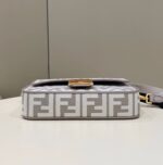 FendI Baguette Bag-27×6×14CM - Image 4