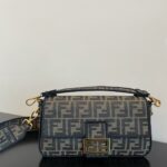 FendI Baguette Bag-26x14x4CM