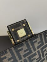 FendI Baguette Bag-26x14x4CM - Image 8