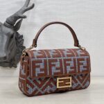 FendI Baguette Bag-27*15*11CM - Image 4