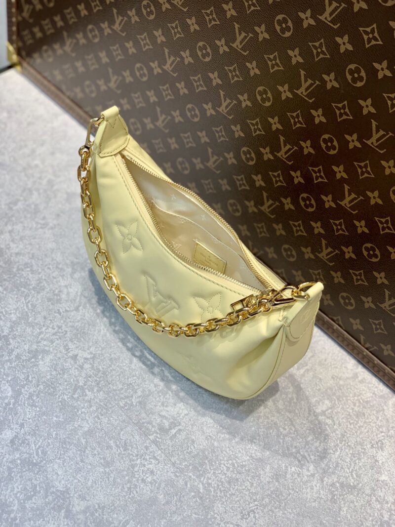 Louis Vuitton Over The Moon Handbag-27.5*16*7CM - Image 8
