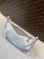 Louis Vuitton Over The Moon Handbag-27.5*16*7CM - Image 8