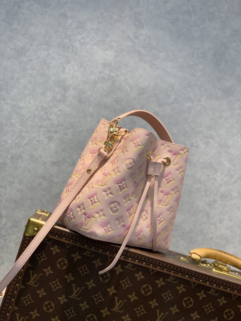 Louis Vuitton M46023 NeoNoe BB Handbag-20*20*13CM - Image 2