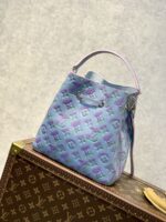 Louis Vuitton M46023 NeoNoe BB Handbag-20*20*13CM
