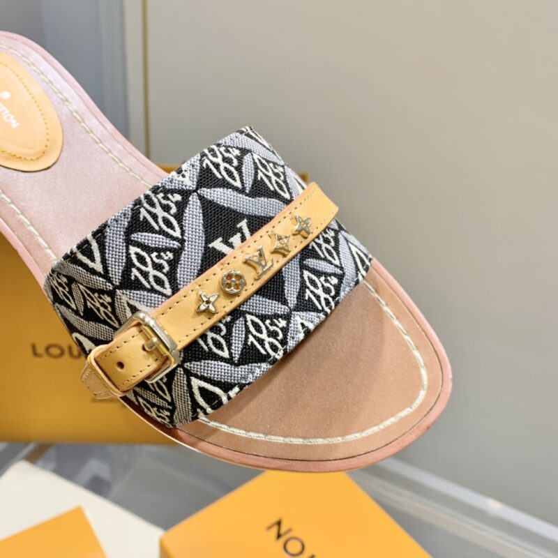Louis Vuitton Slippers - Image 7