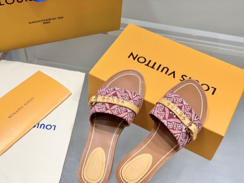Louis Vuitton Slippers - Image 6