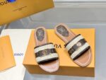 Louis Vuitton Slippers - Image 3
